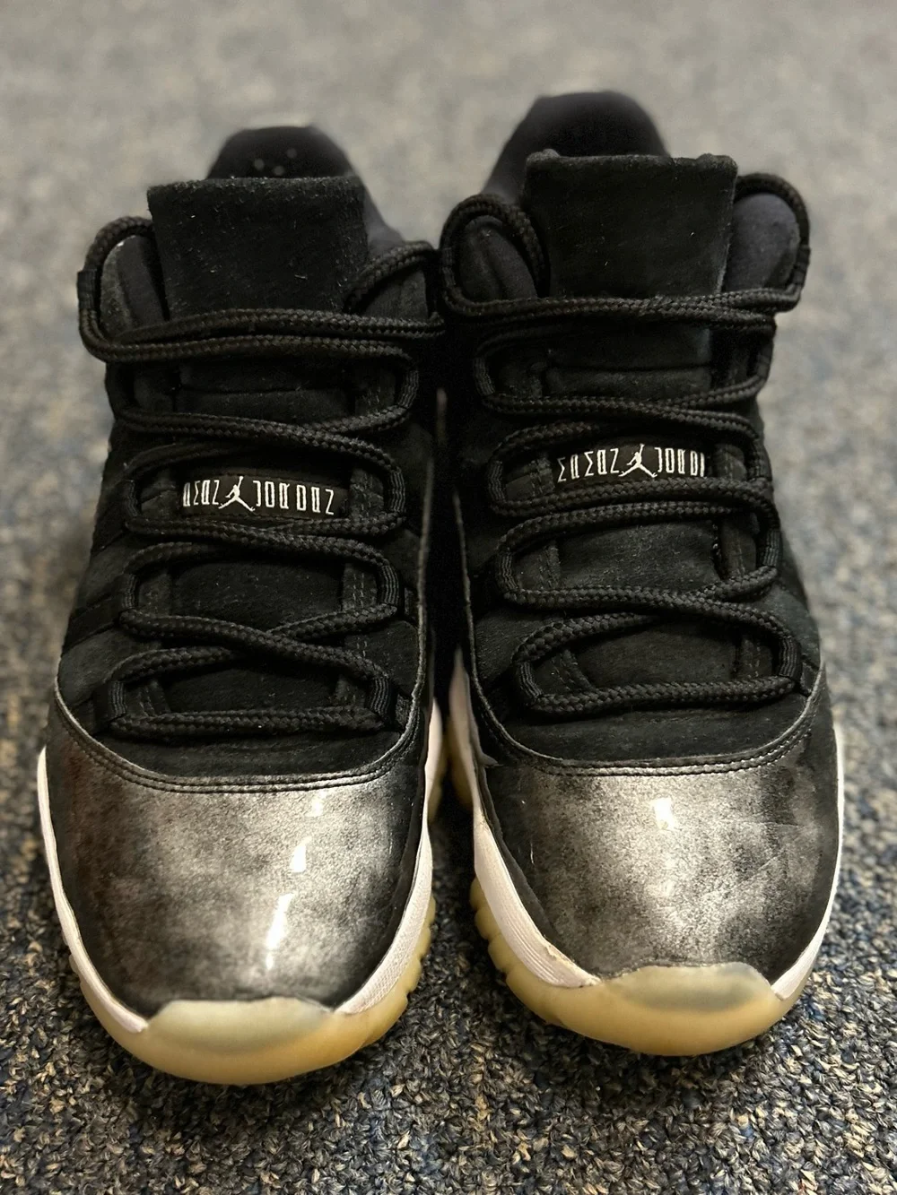 Jordan 11 Low Barons